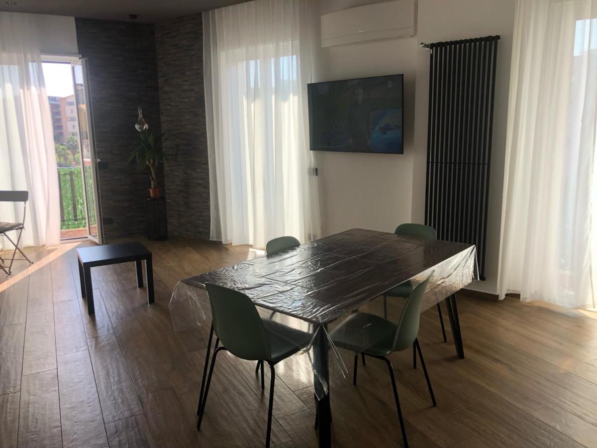Borgiarooms Luxury Apartment Milazzo Esterno foto