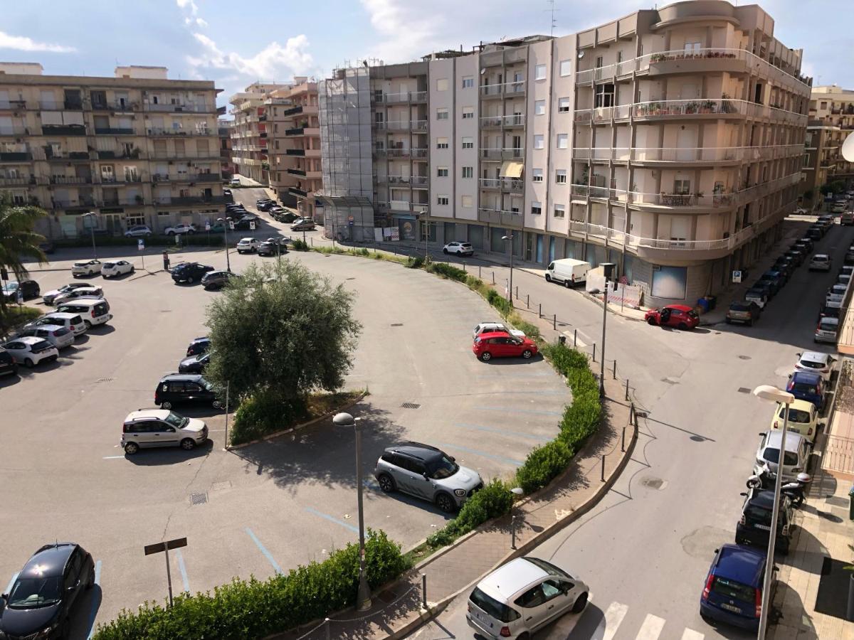 Borgiarooms Luxury Apartment Milazzo Esterno foto