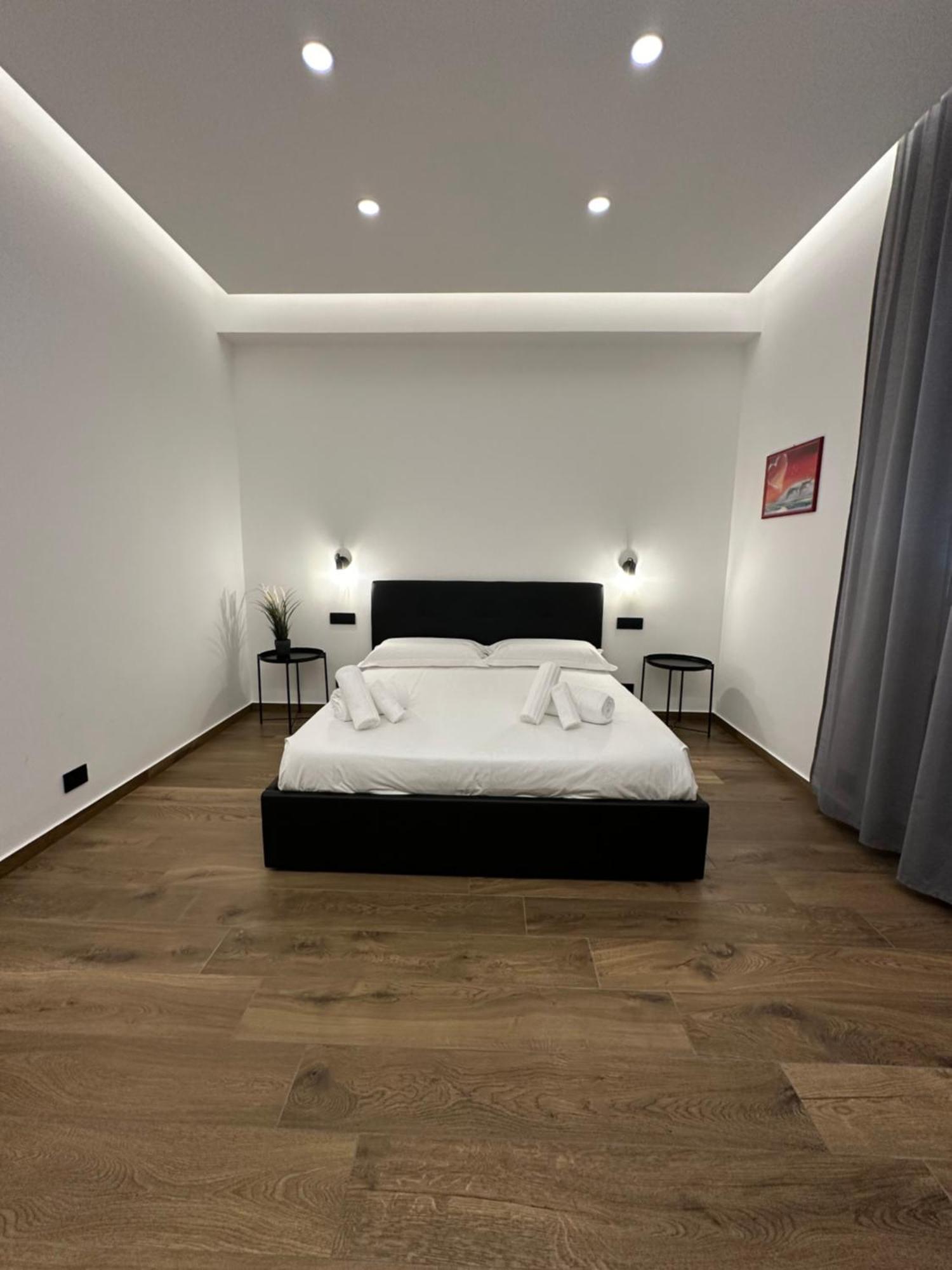 Borgiarooms Luxury Apartment Milazzo Esterno foto